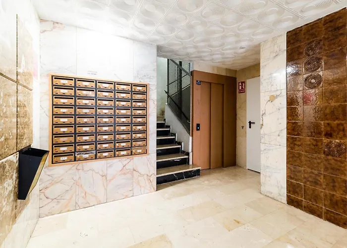 Centro Y Confort Junto A Corte Ingles